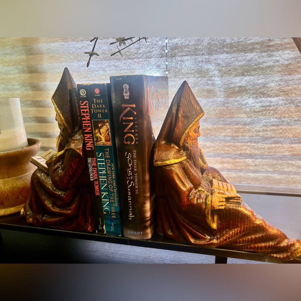 Vintage bookends  10” Studious monks set - Picture 3 of 16